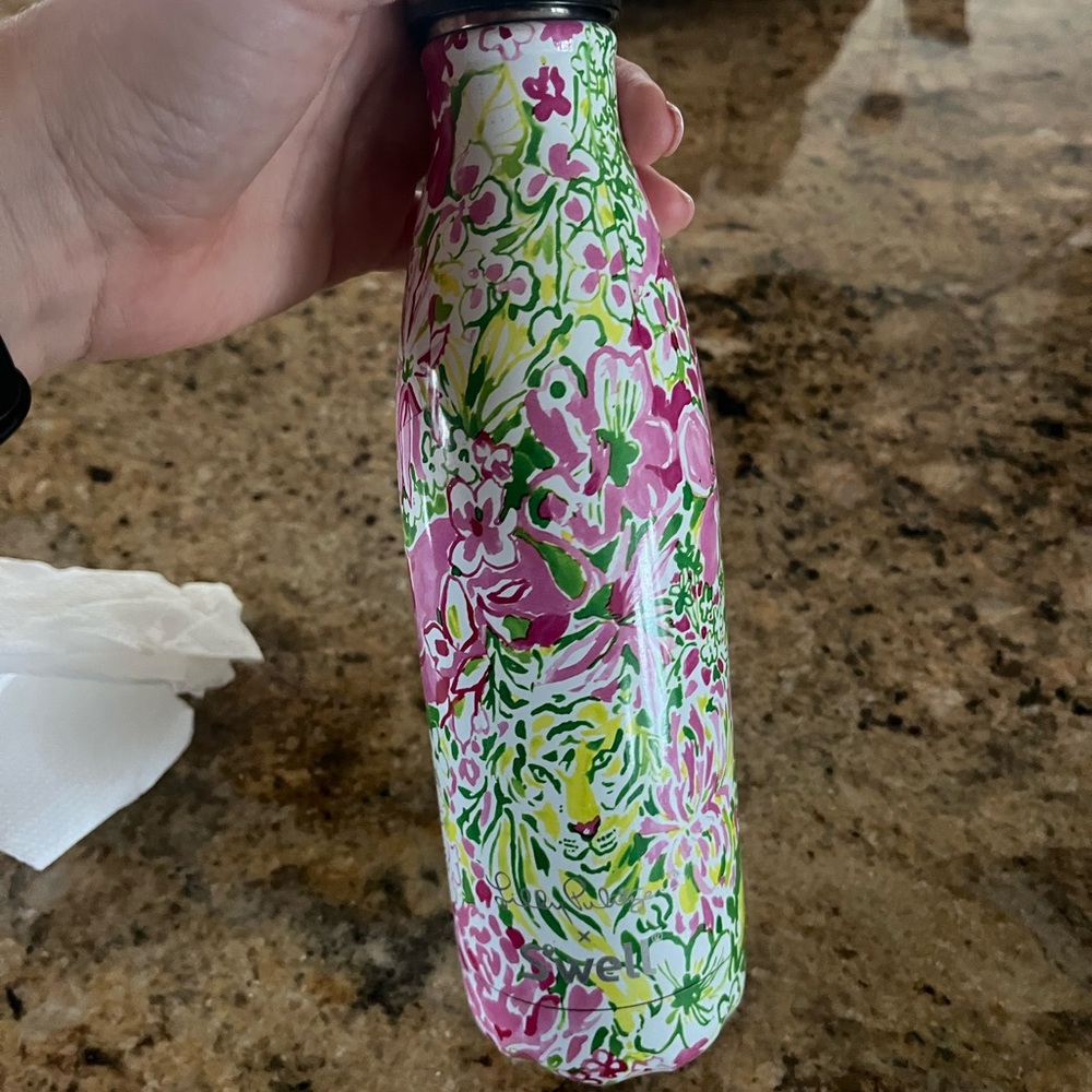 S'well Vibrant Floral Water Bottle lily pulitzer